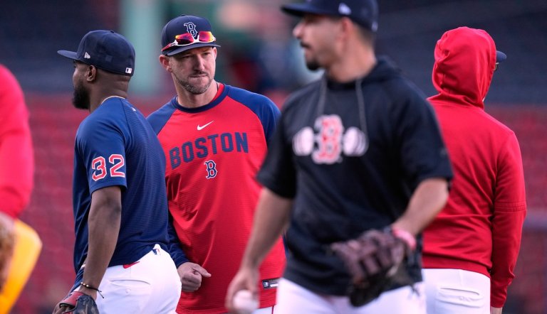 Red Sox move Sunday's game and will play doubleheader against Cubs on Friday with storm expected | iNFOnews.ca