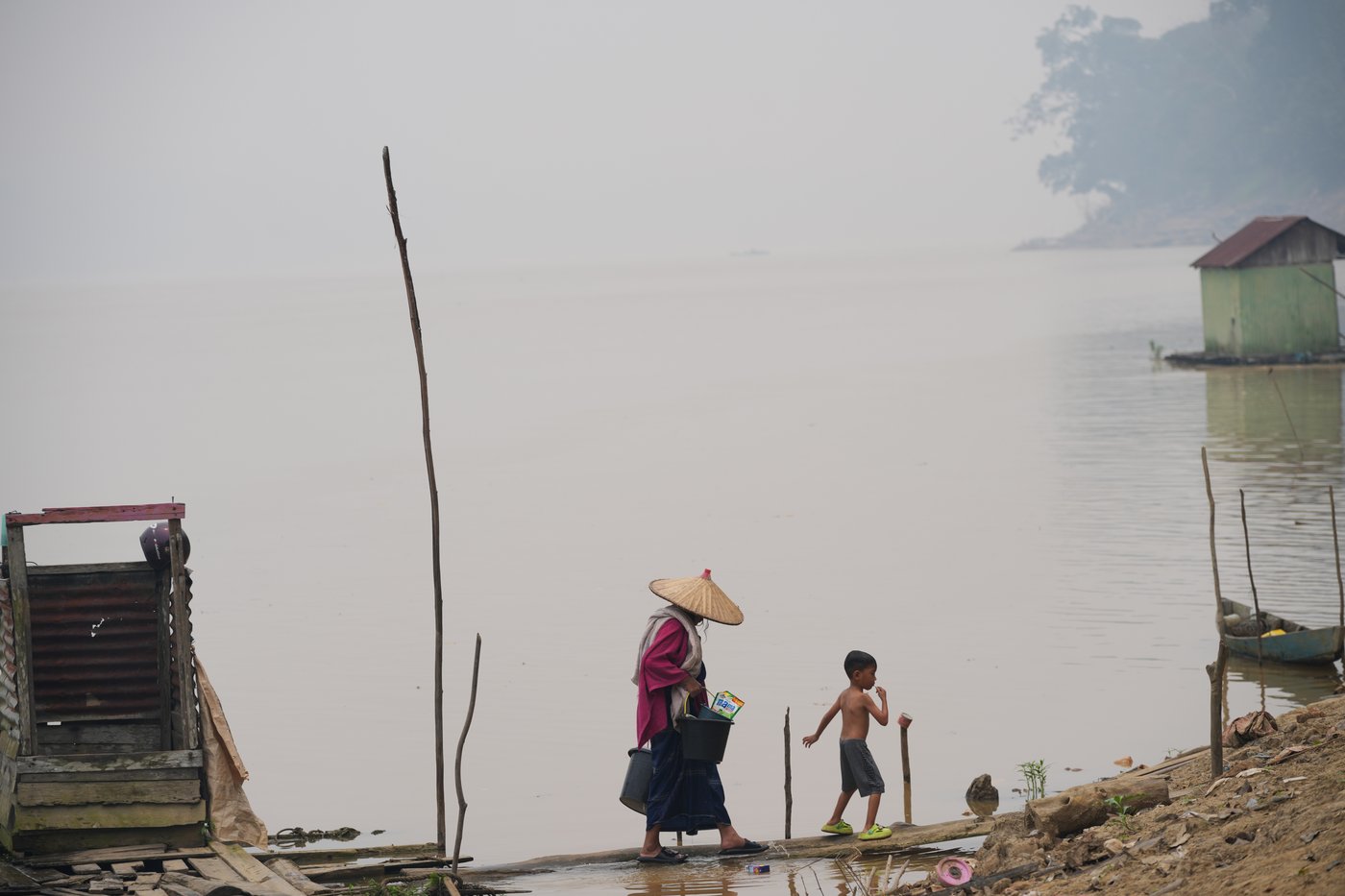 Indonesian villagers on Borneo struggle for water as El Niño intensifies peatland fires | iNFOnews.ca Indonesian villagers on Borneo struggle for water as El Niño intensifies peatland fires | iNFOnews.ca