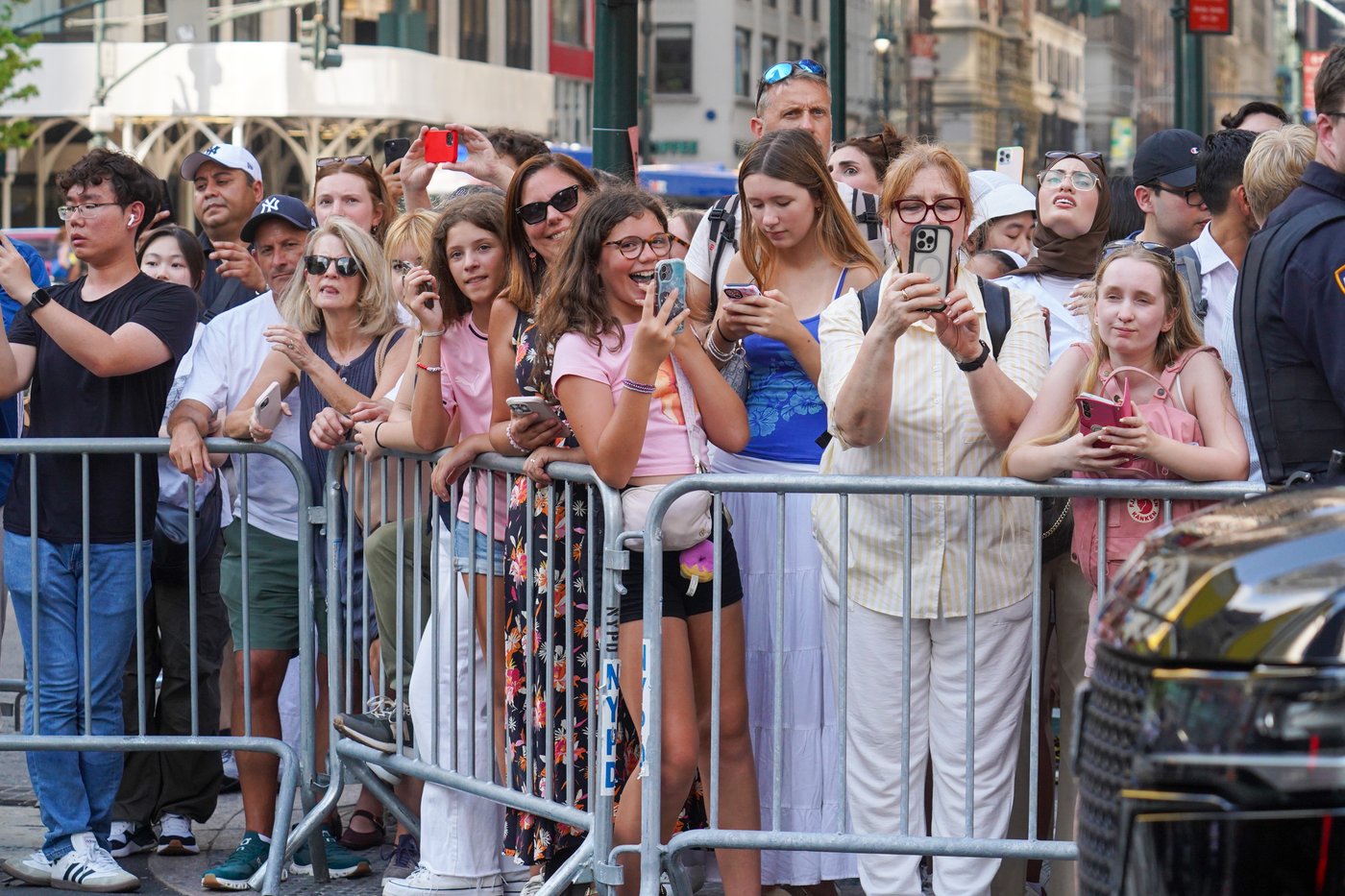 Taylor Swift and Travis Kelce marry in front of famous friends at Madison Square Garden | iNFOnews.ca Taylor Swift and Travis Kelce marry in front of famous friends at Madison Square Garden | iNFOnews.ca