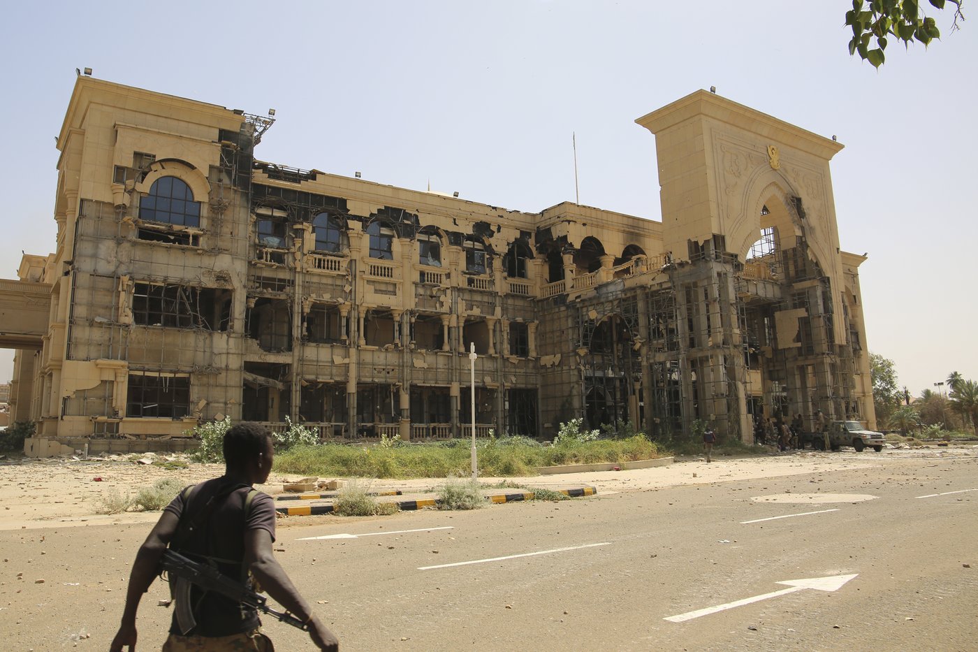 Sudan's military says it has retaken Khartoum's Republican Palace, seat of country's government | iNFOnews.ca Sudan's military says it has retaken Khartoum's Republican Palace, seat of country's government | iNFOnews.ca