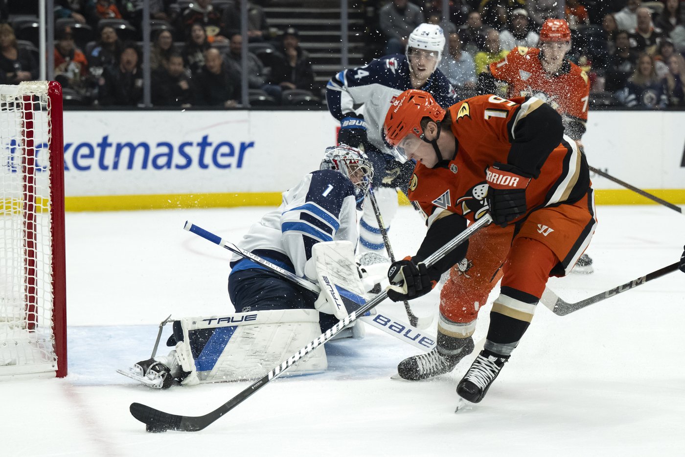 Troy Terry gets last-minute winner, Ducks' late rally stuns NHL-best Winnipeg 3-2 | iNFOnews.ca Troy Terry gets last-minute winner, Ducks' late rally stuns NHL-best Winnipeg 3-2 | iNFOnews.ca