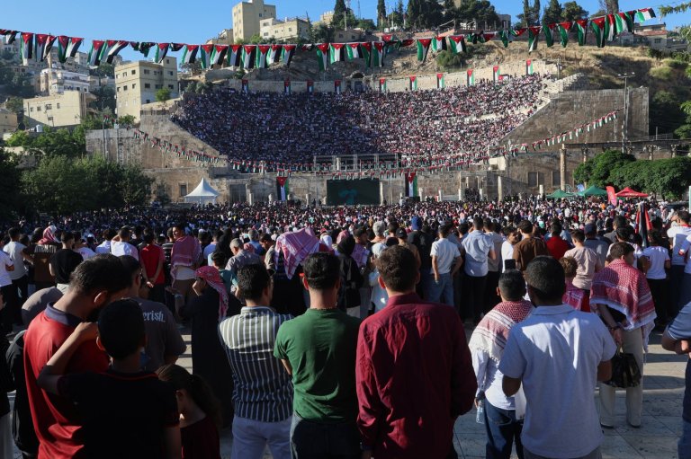 Stampede at World Cup match viewing in Jordan's Amman kills 1 | iNFOnews.ca
