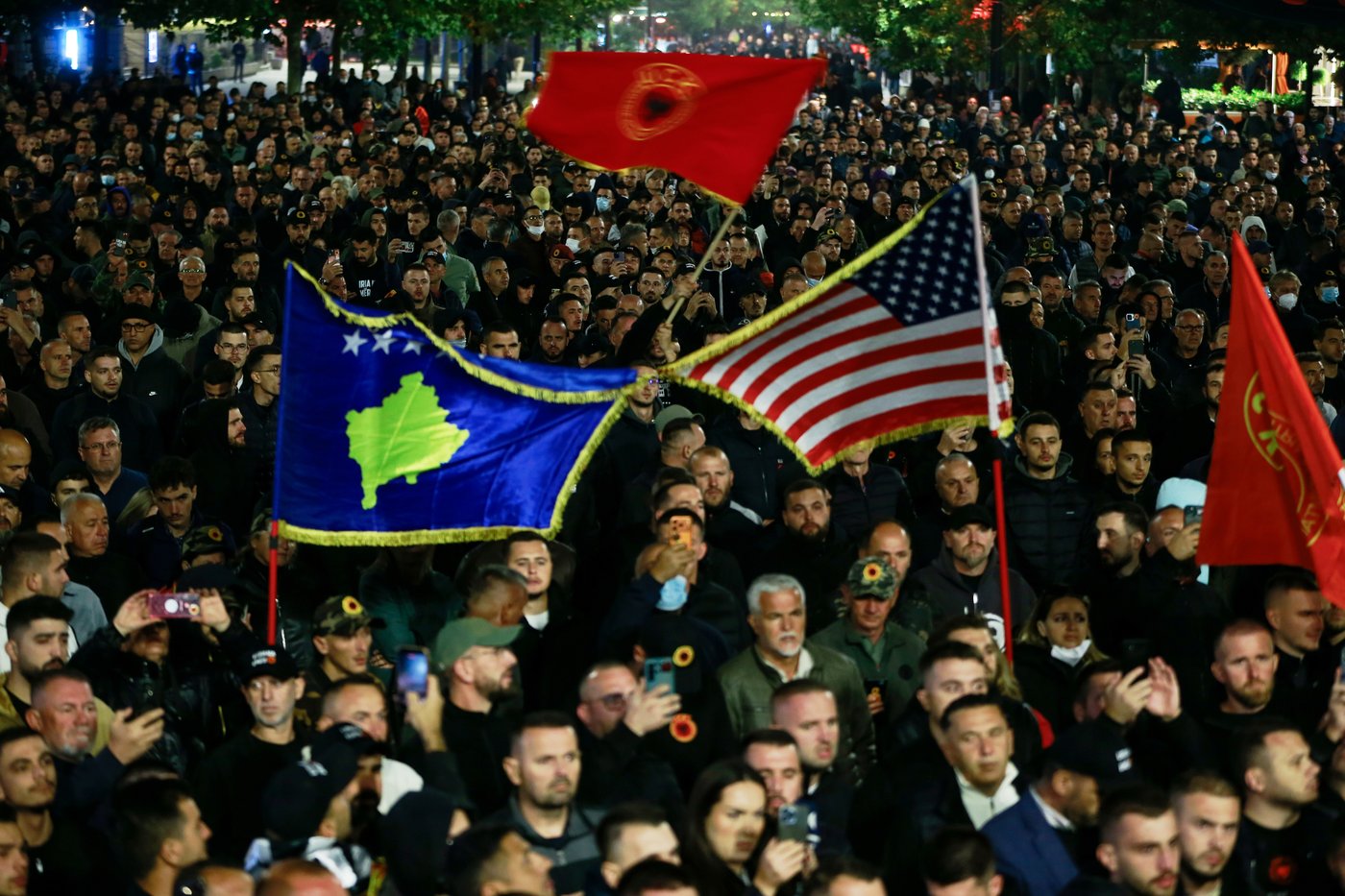 Kosovo lawmakers elect a new president in a late-night vote to avert snap election | iNFOnews.ca Kosovo lawmakers elect a new president in a late-night vote to avert snap election | iNFOnews.ca
