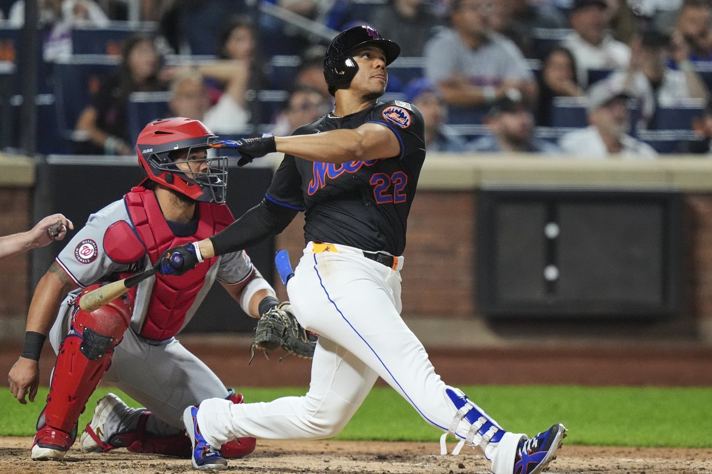 Soto's milestone homer leads Mets past Nationals 12-6 | iNFOnews.ca
