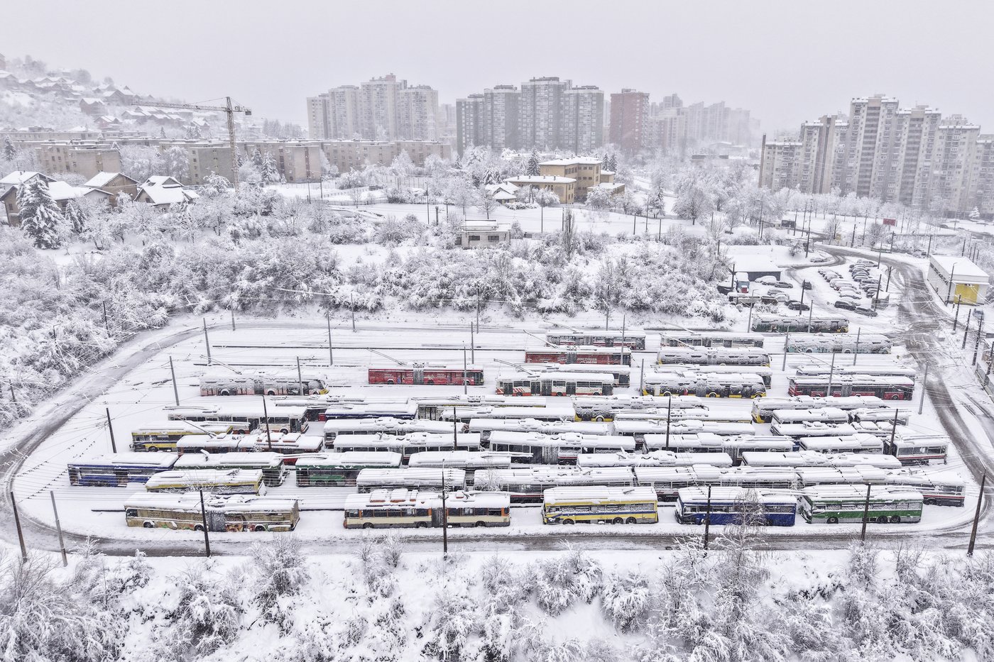 Balkans snowstorm leaves tens of thousands of homes without power, causes traffic chaos | iNFOnews.ca Balkans snowstorm leaves tens of thousands of homes without power, causes traffic chaos | iNFOnews.ca