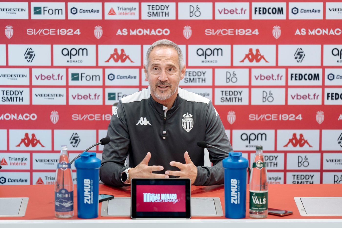 Eintracht Frankfurt brings back Adi Hütter as coach on a 3-year deal | iNFOnews.ca