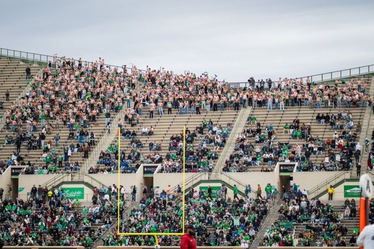 Drew Mestemaker leads No. 21 North Texas over Temple 52-25 for spot in American title game | iNFOnews.ca