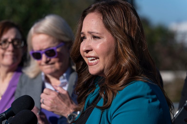 Lawsuit seeks to force swearing in of US Rep.-elect Adelita Grijalva of Arizona | iNFOnews.ca