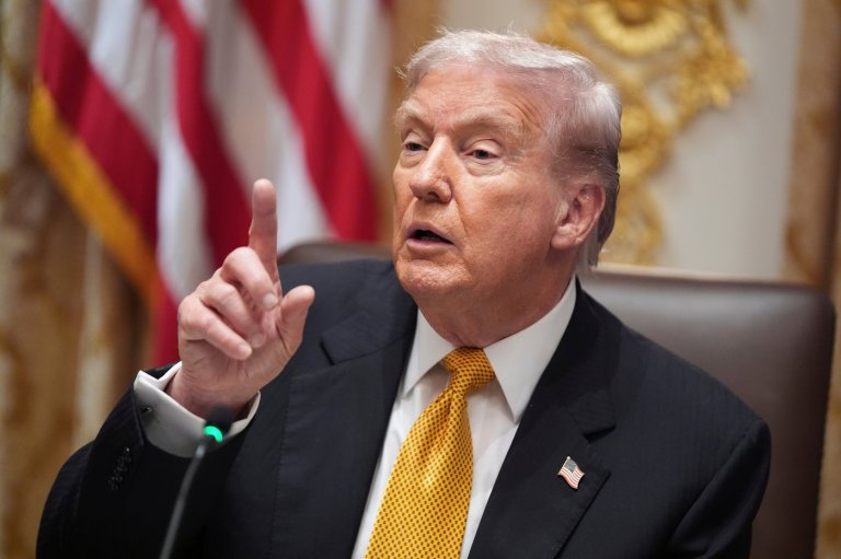 BBC director resigns after criticism of the broadcaster’s editing of a Trump speech | iNFOnews.ca