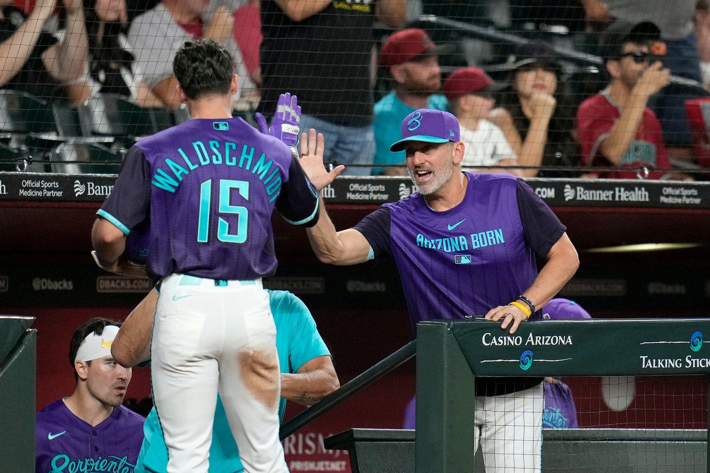 Ketel Marte has 3 RBIs to earn big cheers from Chase Field crowd, Diamondbacks beat Rangers 9-1 | iNFOnews.ca Ketel Marte has 3 RBIs to earn big cheers from Chase Field crowd, Diamondbacks beat Rangers 9-1 | iNFOnews.ca