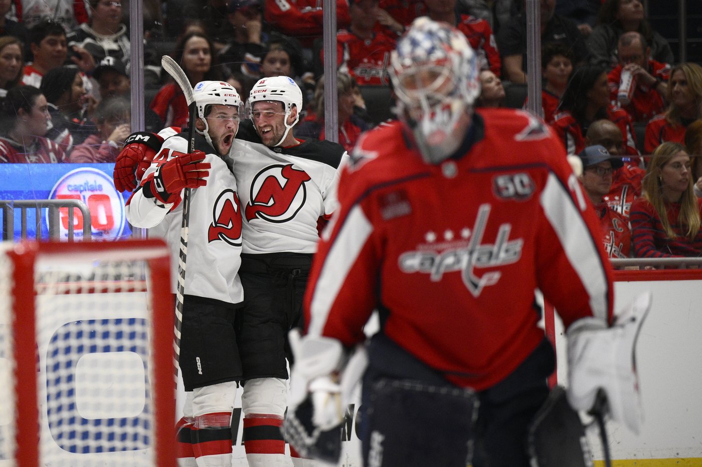 Cotter scores 2 goals to lift Devils over Capitals 5-3 | iNFOnews.ca Cotter scores 2 goals to lift Devils over Capitals 5-3 | iNFOnews.ca