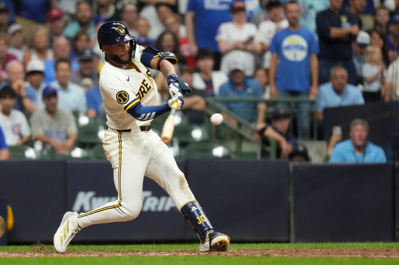 Brewers' Jackson Chourio continuing to perform his best in clutch moments | iNFOnews.ca Brewers' Jackson Chourio continuing to perform his best in clutch moments | iNFOnews.ca