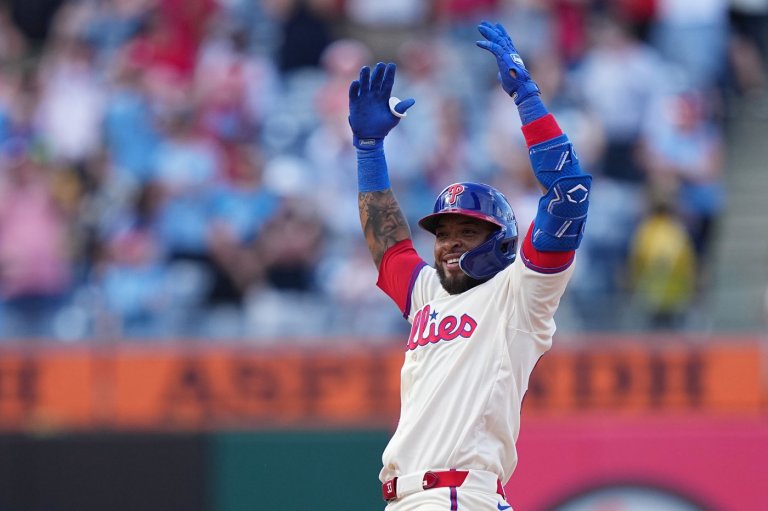 Justin Crawford and Edmundo Sosa lead Phillies past Nationals in 10 innings | iNFOnews.ca