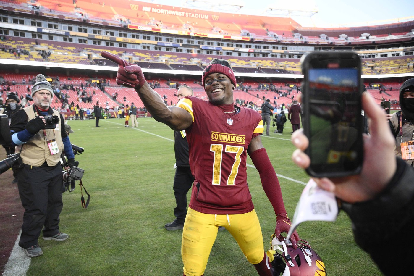 Commanders keep playing wild and wacky games. They've gotten better at winning them | iNFOnews.ca