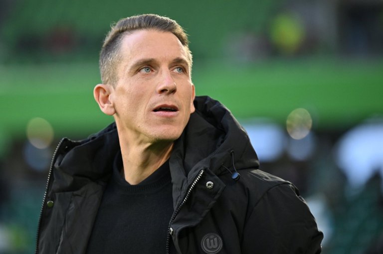 Relegation-threatened Wolfsburg fires another coach, and a director this time too | iNFOnews.ca