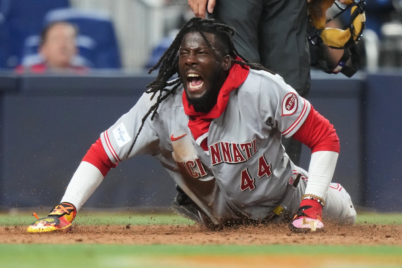 Reds chase Alcantara in 9th, beat Marlins 6-3 in 10th keyed by McLain for 5-game winning streak | iNFOnews.ca