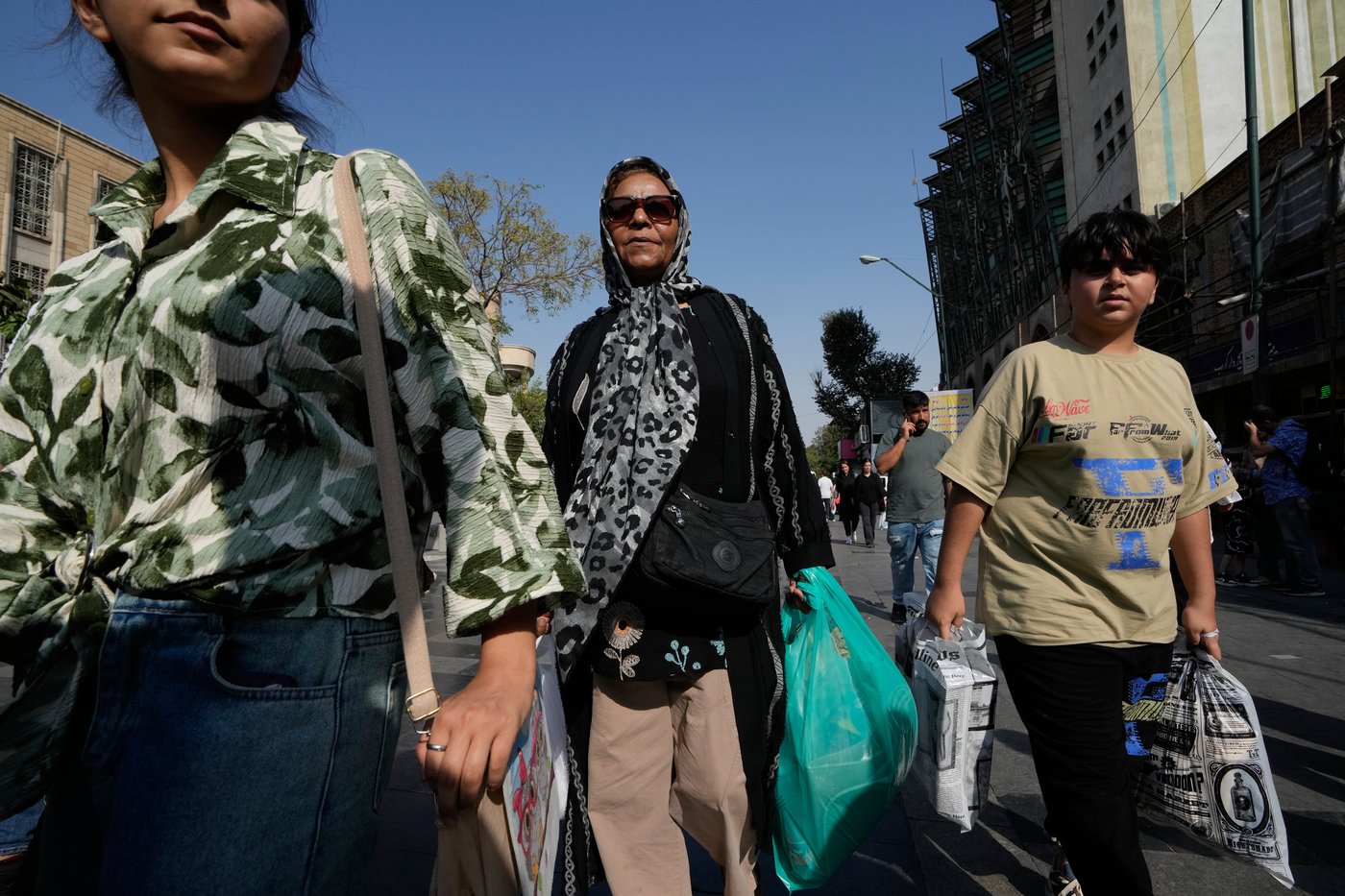 Photos of daily life in Tehran as Iran braces for new US sanctions | iNFOnews.ca