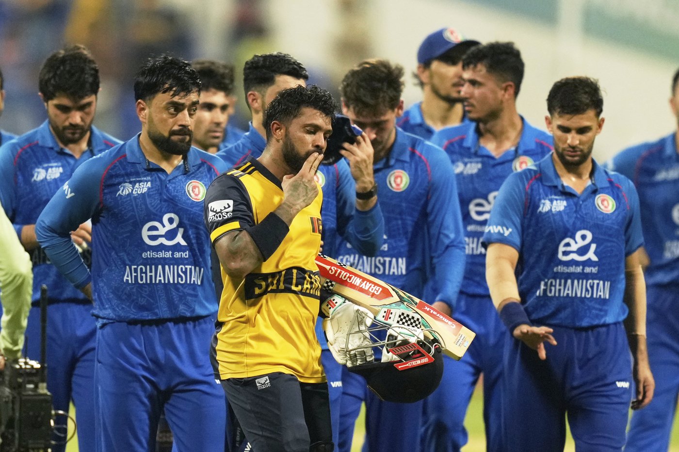 Sri Lanka roars to 6-wicket win to eliminate Afghanistan from Asia Cup | iNFOnews.ca Sri Lanka roars to 6-wicket win to eliminate Afghanistan from Asia Cup | iNFOnews.ca