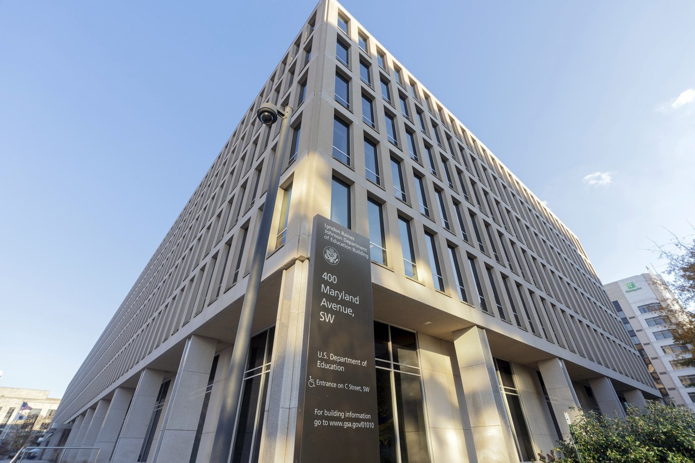 Trump administration cuts $1 billion in school mental health grants, citing conflict of priorities | iNFOnews.ca Trump administration cuts $1 billion in school mental health grants, citing conflict of priorities | iNFOnews.ca