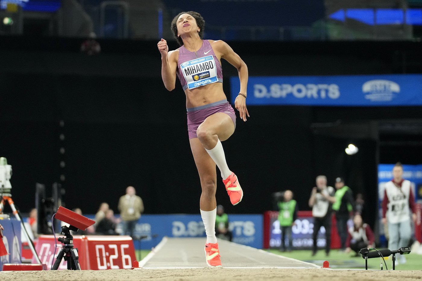 A step too far? Experimental long jump change makes its debut at ISTAF indoor meet | iNFOnews.ca