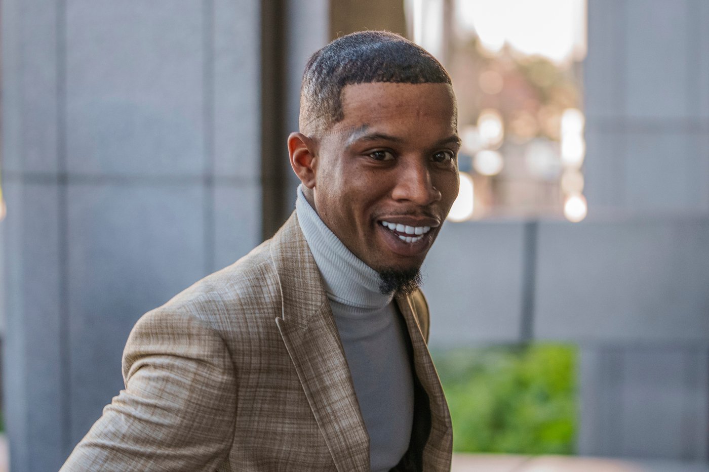 Rapper Tory Lanez sues California prison system for $100 million over stabbing by inmate | iNFOnews.ca Rapper Tory Lanez sues California prison system for $100 million over stabbing by inmate | iNFOnews.ca