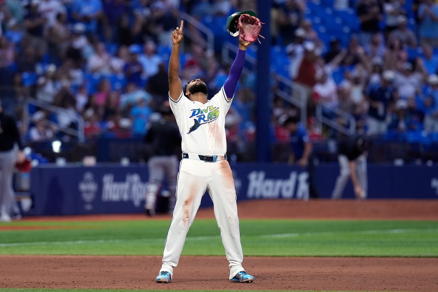 Nick Martinez and 3 relievers pitch AL-best Rays to 3-0 win over slumping Guardians | iNFOnews.ca