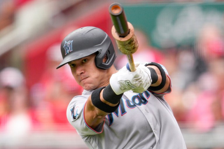 Former All-Star outfielder Avisaíl García announces retirement after finishing career with Marlins | iNFOnews.ca