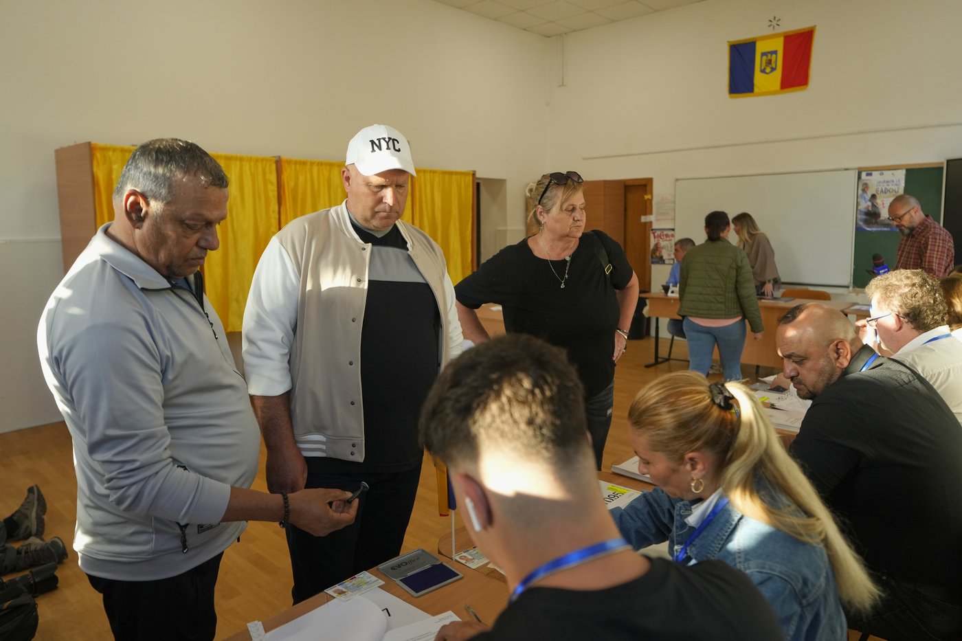 PHOTO COLLECTION: Romania Election | iNFOnews.ca
