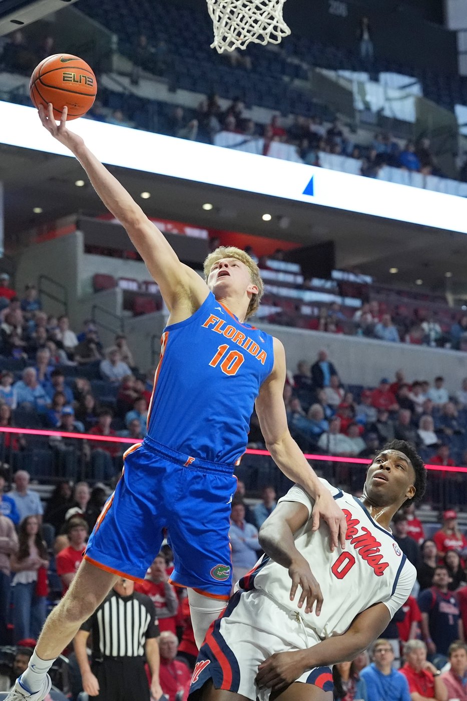 Condon pours in 24 as No. 12 Florida rolls past Ole Miss 94-75, tightening SEC grip | iNFOnews.ca
