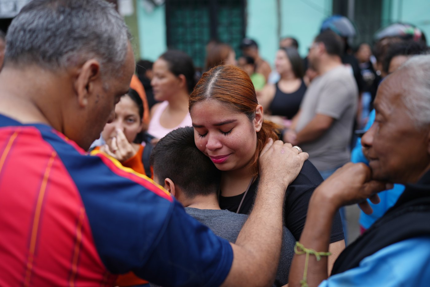 Fallout from Venezuela's earthquakes turns political as opposition leader Machado seeks return | iNFOnews.ca Fallout from Venezuela's earthquakes turns political as opposition leader Machado seeks return | iNFOnews.ca