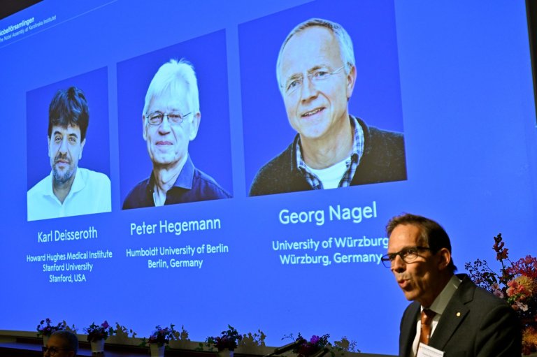 Nobel medicine prize goes to 3 scientists for research into brain activity | iNFOnews.ca