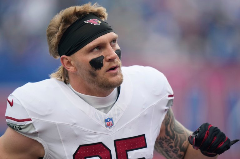 NFL says it is looking into an official cursing at Cardinals tight end Trey McBride | iNFOnews.ca