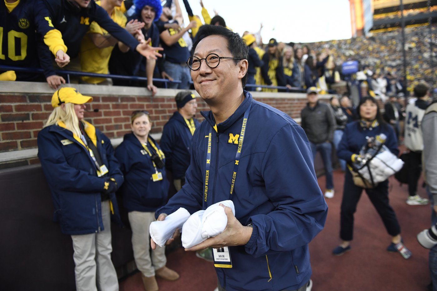 Former University of Michigan president gets initial approval to lead the University of Florida | iNFOnews.ca