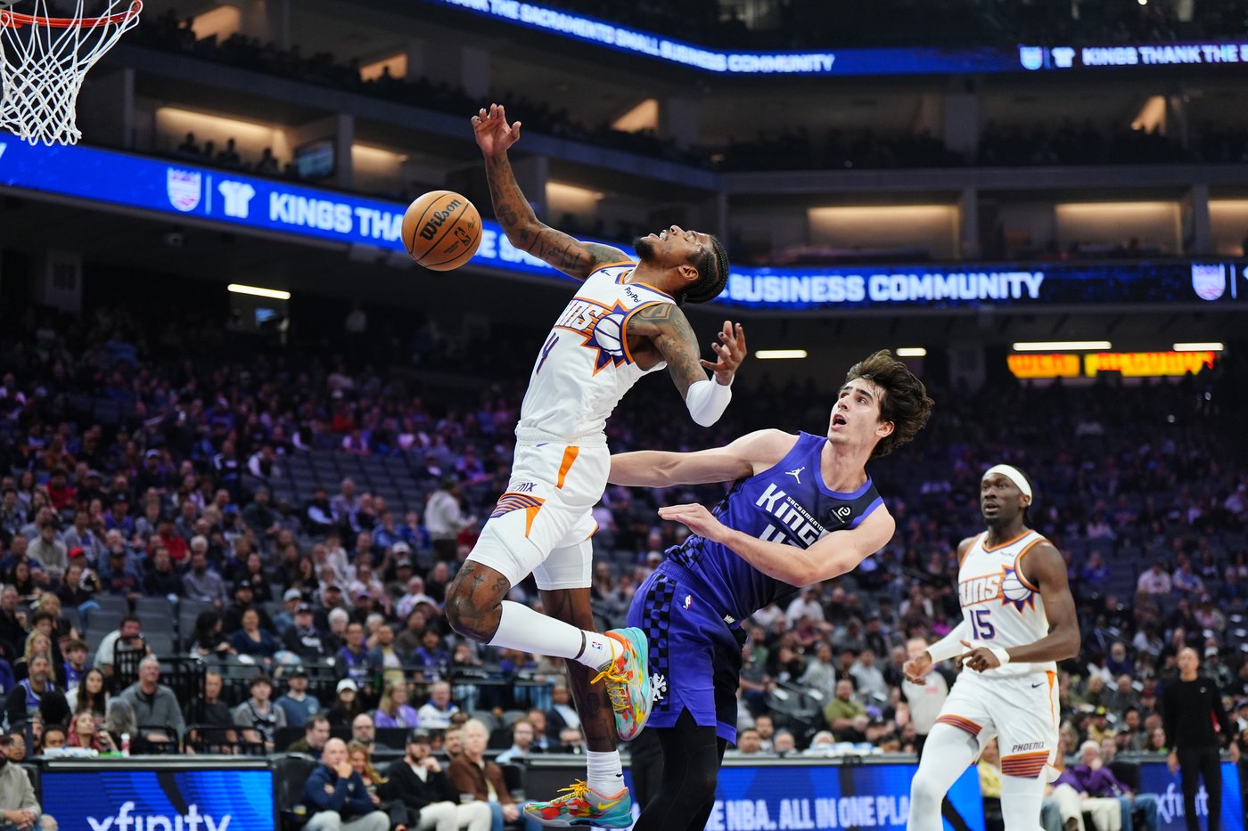 Suns beat the NBA-worst Kings 114-103 to sweep season series | iNFOnews.ca