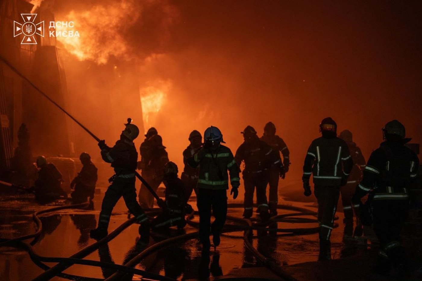 8 killed in Russian strikes on Ukraine as Putin warns Europe against sending troops | iNFOnews.ca 8 killed in Russian strikes on Ukraine as Putin warns Europe against sending troops | iNFOnews.ca