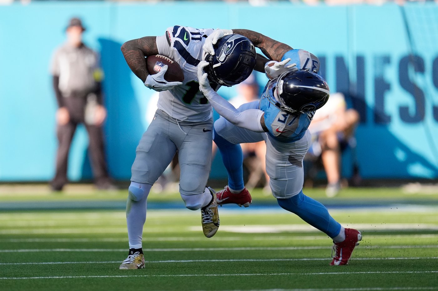Jaxon Smith-Njigba sets Seahawks record for yards receiving in single season | iNFOnews.ca Jaxon Smith-Njigba sets Seahawks record for yards receiving in single season | iNFOnews.ca
