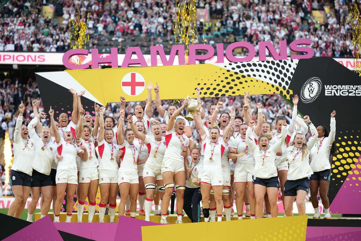 Photo highlights of untouchable England beating Canada at Women's Rugby World Cup final | iNFOnews.ca