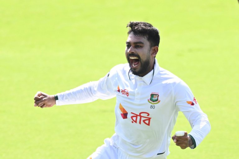 Mehidy Hasan Miraz takes 3 wickets to have Australia on the ropes at lunch on Day 4 of 1st test | iNFOnews.ca