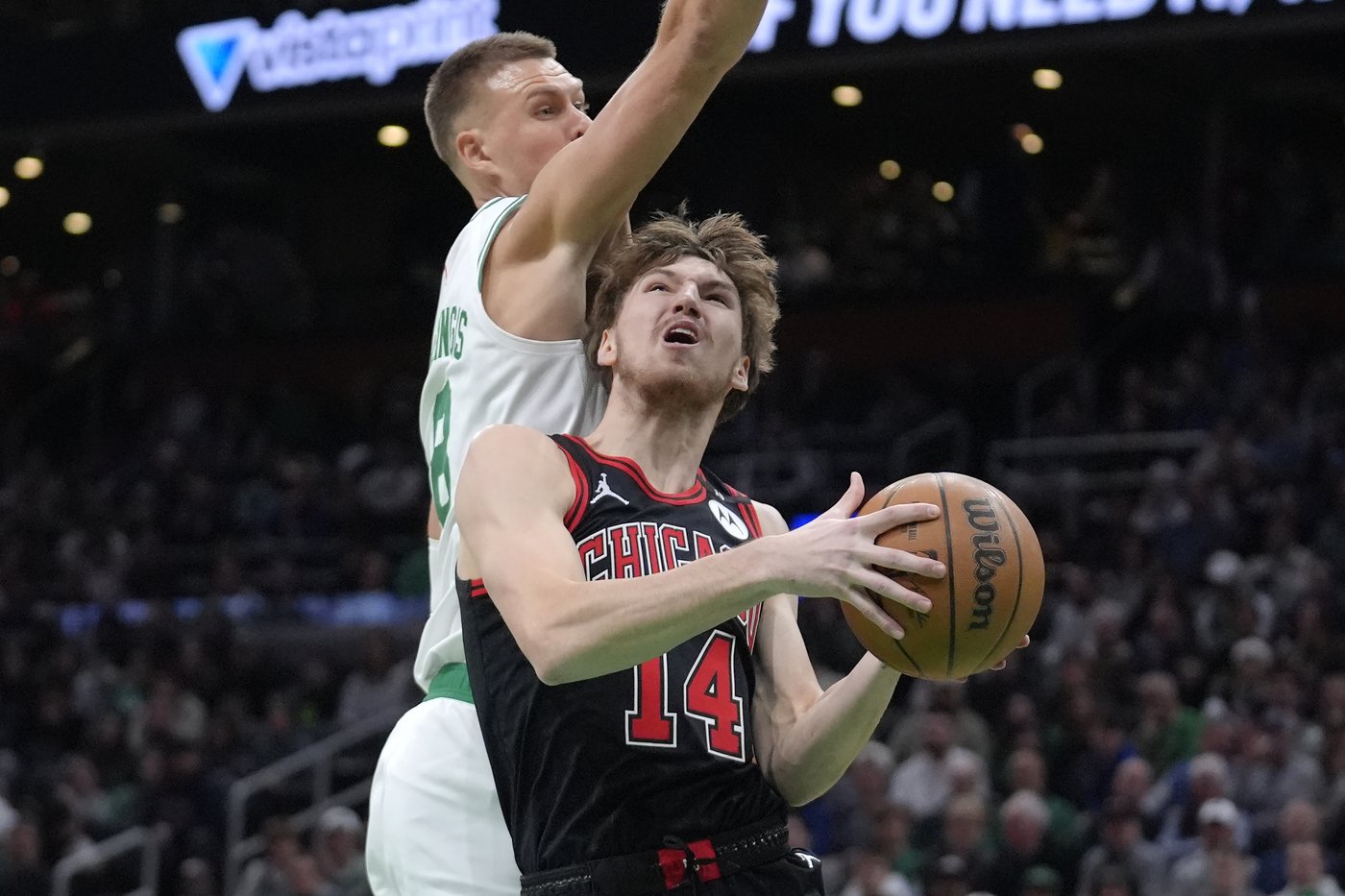 Zach LaVine scores season-high 36 points to help the Bulls hold off the Celtics 117-108 | iNFOnews.ca