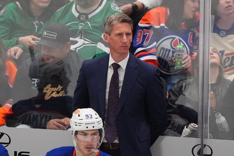 CP NewsAlert: Edmonton Oilers fire Kris Knoblauch as head coach, reports | iNFOnews.ca