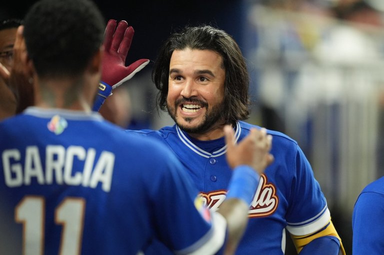 Eugenio Suárez hopes momentum from World Baseball Classic can carry over into 2nd stint with Reds | iNFOnews.ca