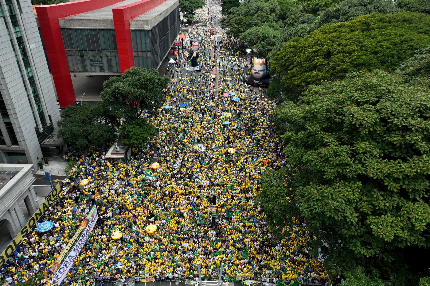 Supporters of Bolsonaro rally across Brazil against Lula | iNFOnews.ca