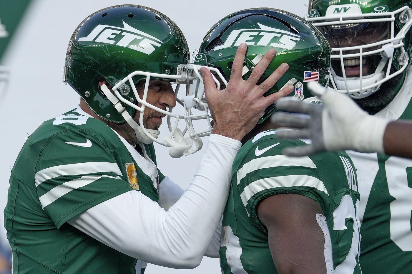 Jets' Ulbrich says Rodgers 'absolutely' remains the team's starting quarterback | iNFOnews.ca Jets' Ulbrich says Rodgers 'absolutely' remains the team's starting quarterback | iNFOnews.ca