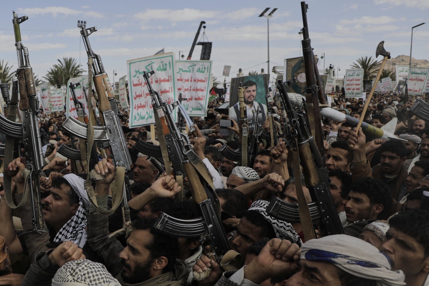 Trump warns Iran it will face 'consequences' of further attacks from Yemen's Houthi rebels | iNFOnews.ca