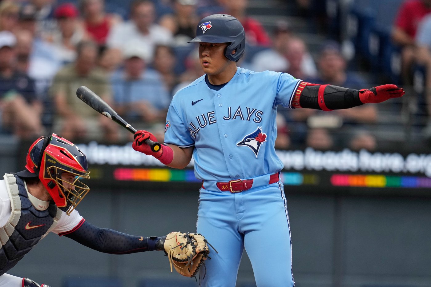 Gavin Williams whiffs 13 in 7 innings and leads Guardians to 6-1 win over Blue Jays | iNFOnews.ca