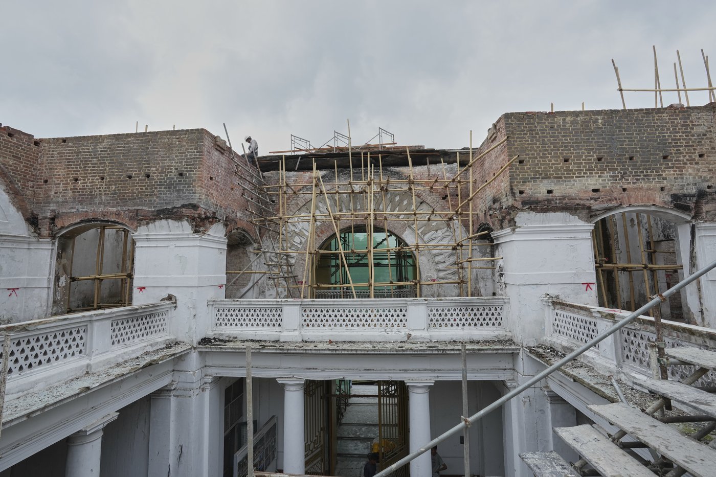 5 months after Myanmar's deadly earthquake, photos show widespread damage and ongoing reconstruction | iNFOnews.ca