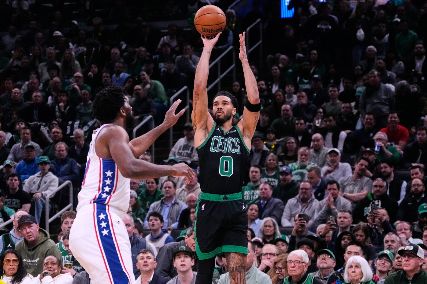 Joel Embiid scores 33 as 76ers beat Celtics 113-97 in Game 5 to keep their season alive | iNFOnews.ca