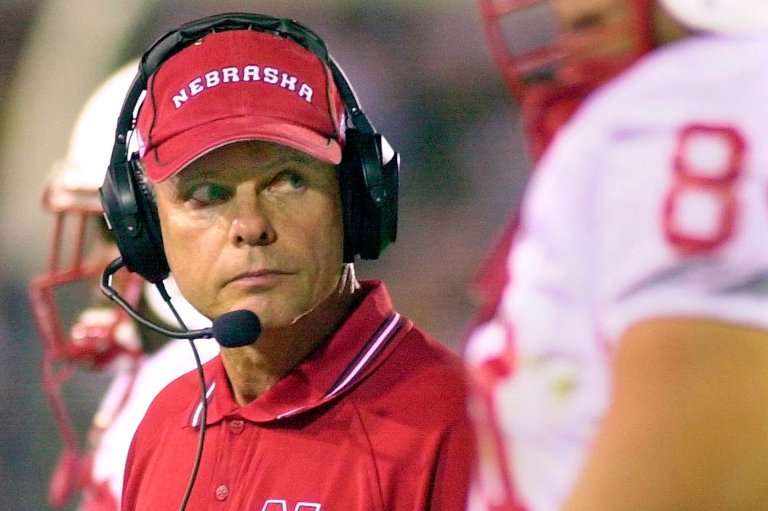 Frank Solich, who coached at both schools, refuses to choose sides for Ohio-Nebraska season opener | iNFOnews.ca