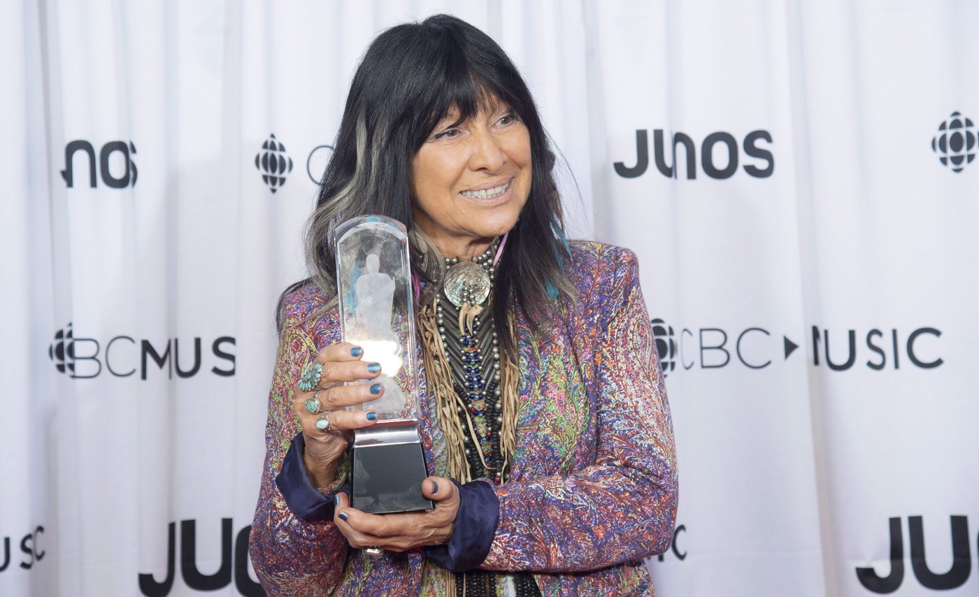 Junos head says org faces 'complicated' questions around Buffy Sainte-Marie's awards | iNFOnews.ca Junos head says org faces 'complicated' questions around Buffy Sainte-Marie's awards | iNFOnews.ca