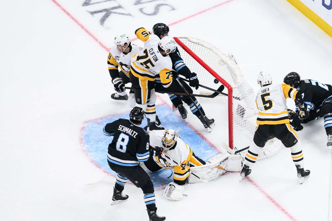 Penguins rally from two-goal deficit to top Mammoth 4-3 | iNFOnews.ca